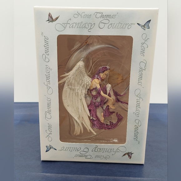 Rare Discontinued Fairy Figurine Nene Thomas Magic the Gathering Christmas - Picture 1 of 5